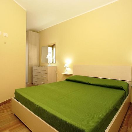 Re Sole Case Vacanze - Esclusivo Attico M A R T E Con Spaziosissima Terrazza Solarium Attrezzata Avola Exterior photo