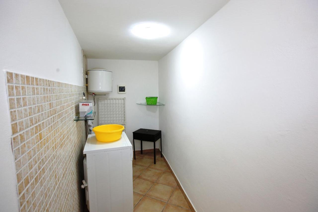 Re Sole Case Vacanze - Esclusivo Attico M A R T E Con Spaziosissima Terrazza Solarium Attrezzata Avola Exterior photo